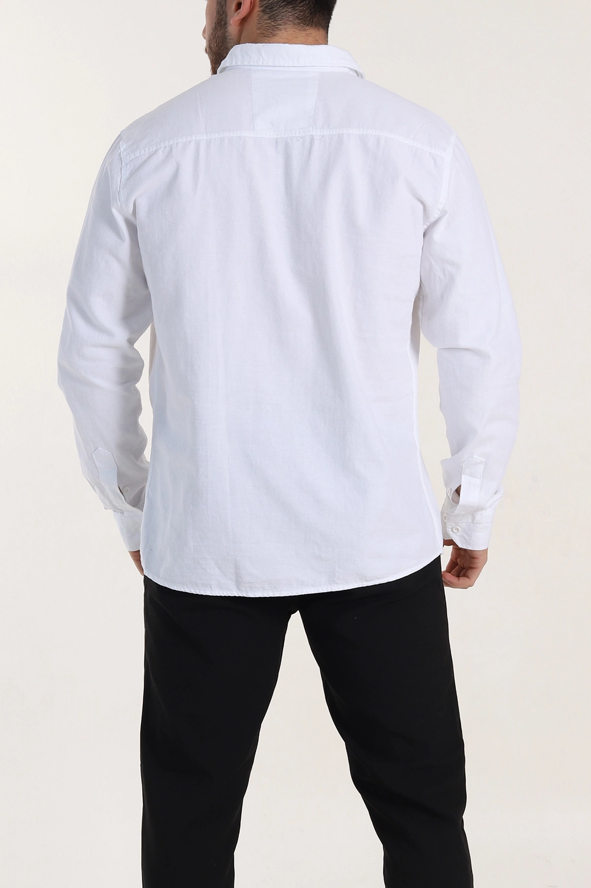 Beyaz Relaxed Fit Gabardin Çift Cep Detaylı Ata Yaka Erkek Gömlek 339107