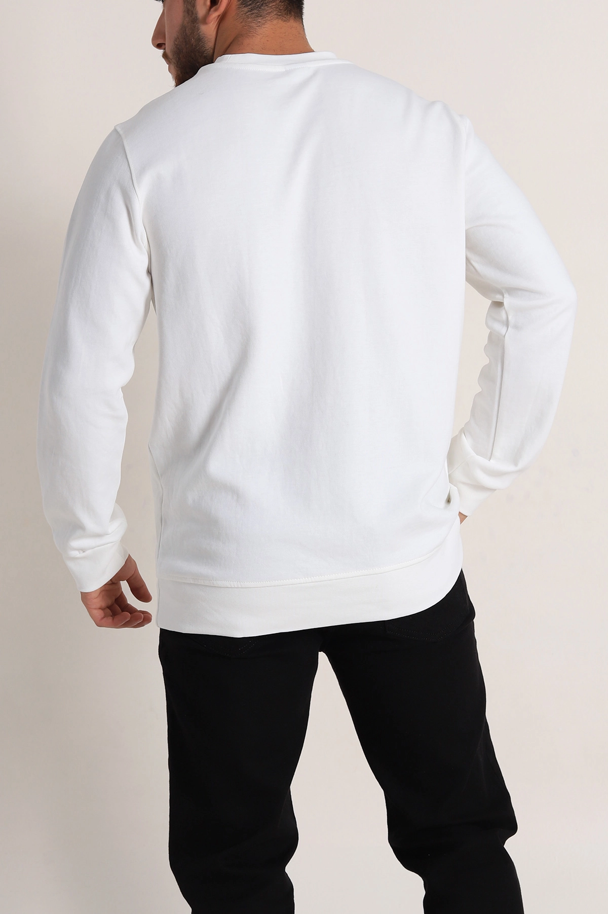 Beyaz Relaxed Fit İki İp Yazı Detaylı Basic Erkek Sweatshirt 299866