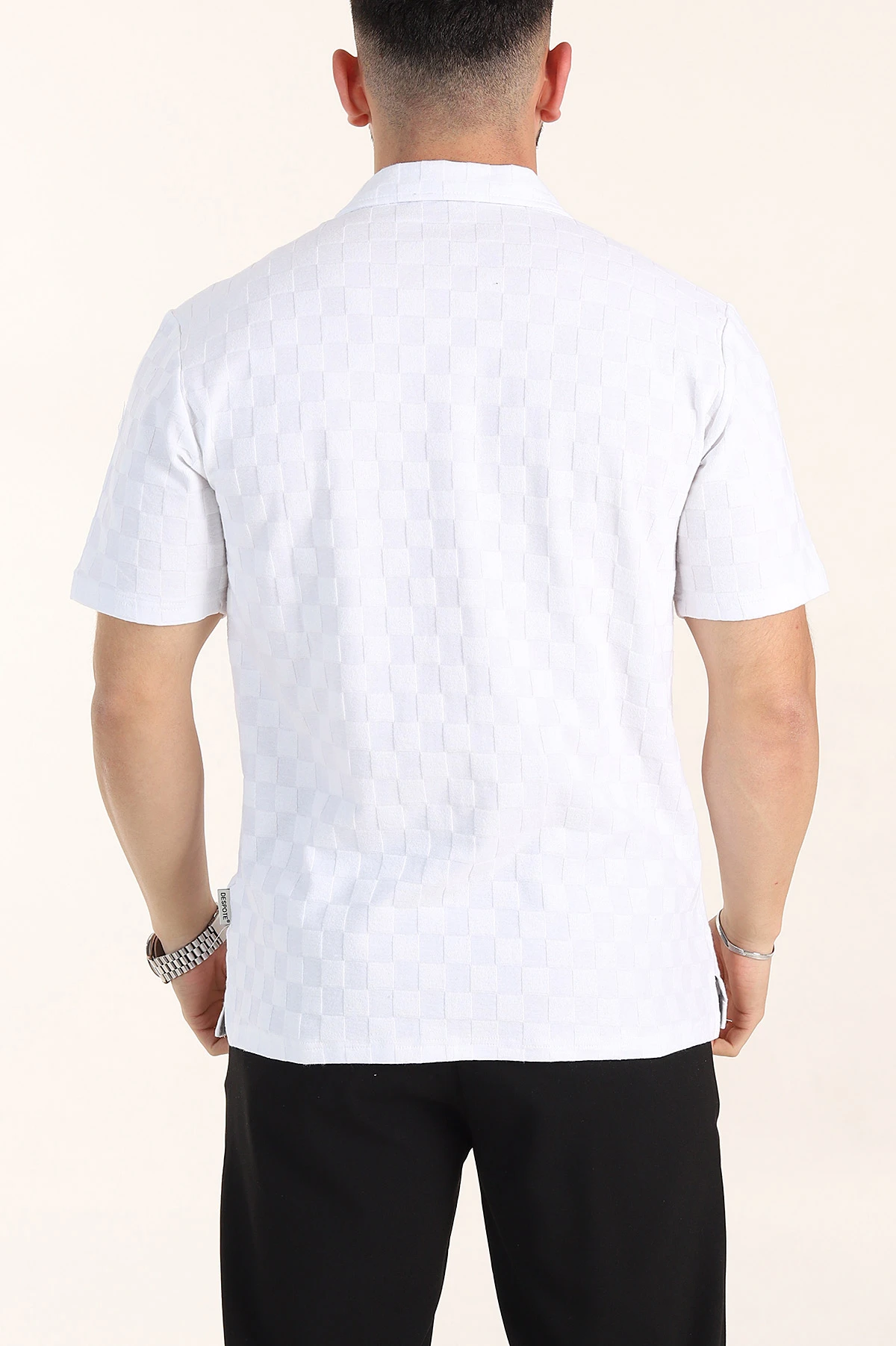 Beyaz Relaxed Fit Kare Dokulu Patlı Polo Yaka Erkek Tişört 358037