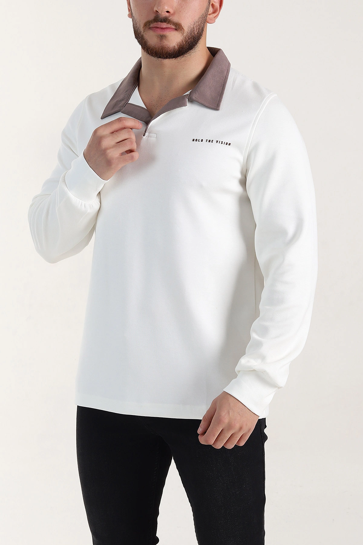 Beyaz Relaxed Fit Oysho Kumaş Kabartma Yazılı Polo Yaka Erkek Sweatshirt 399588
