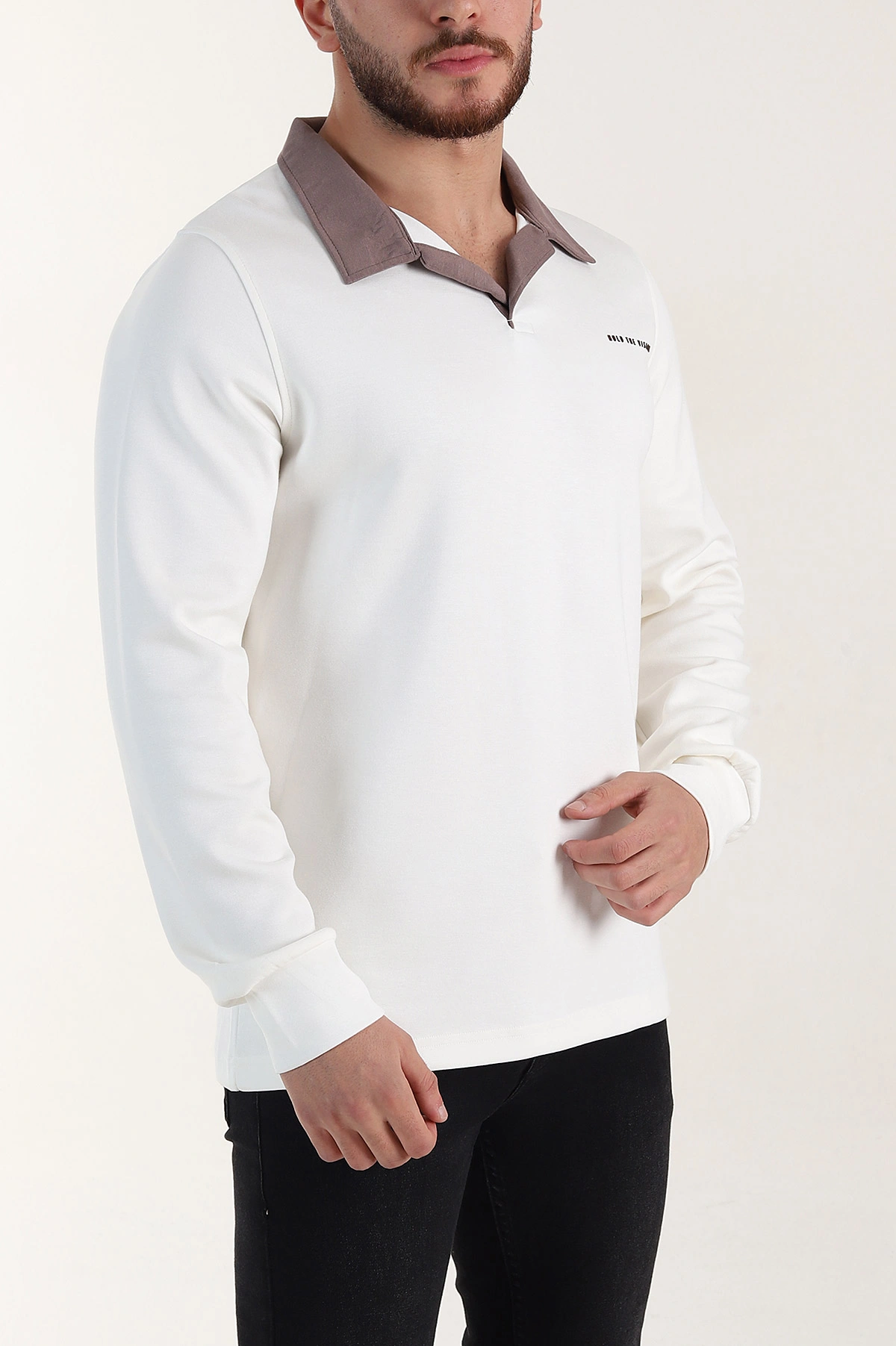 Beyaz Relaxed Fit Oysho Kumaş Kabartma Yazılı Polo Yaka Erkek Sweatshirt 399588