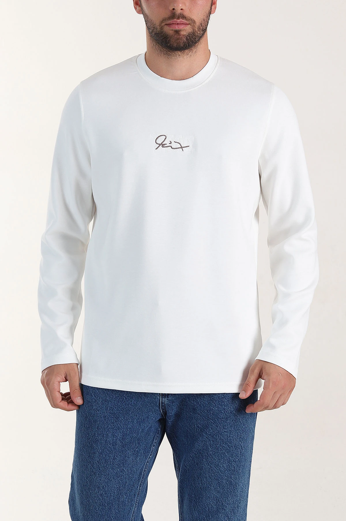 Beyaz Relaxed Fit Oysho Kumaş Nakışlı Yazı Detay Erkek Sweatshirt 399396