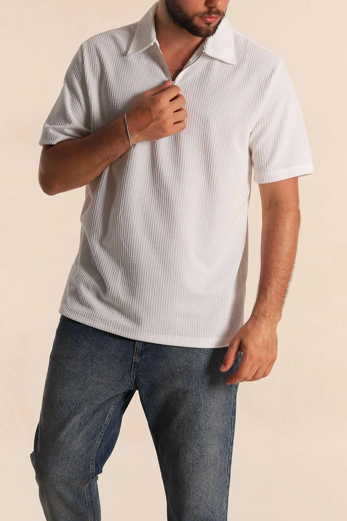 Beyaz Relaxed Fit Petek Dokulu Fermuarlı Polo Yaka Erkek Tişört 278875
