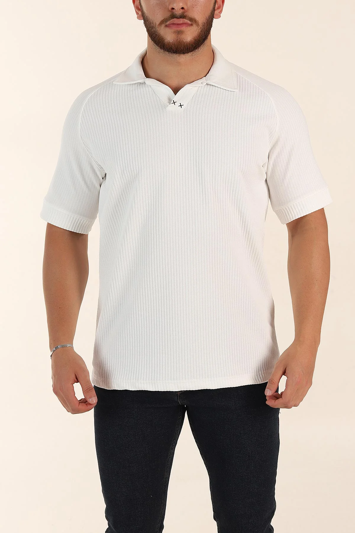Beyaz Relaxed Fit Petek Dokulu Patlı Polo Yaka Erkek Tişört 370257