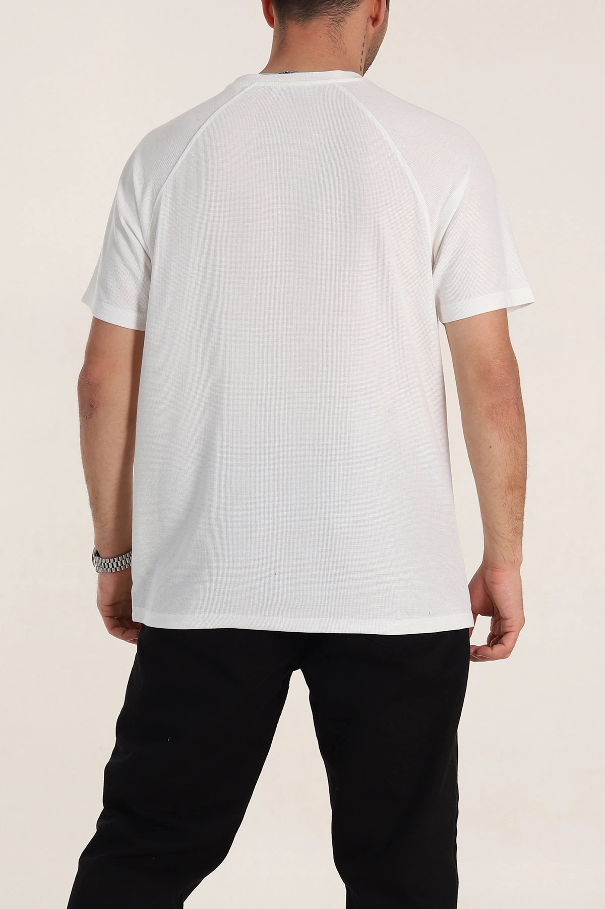 Beyaz Relaxed Fit Petek Dokulu Reglan Kol Basic Erkek Tişört 352028