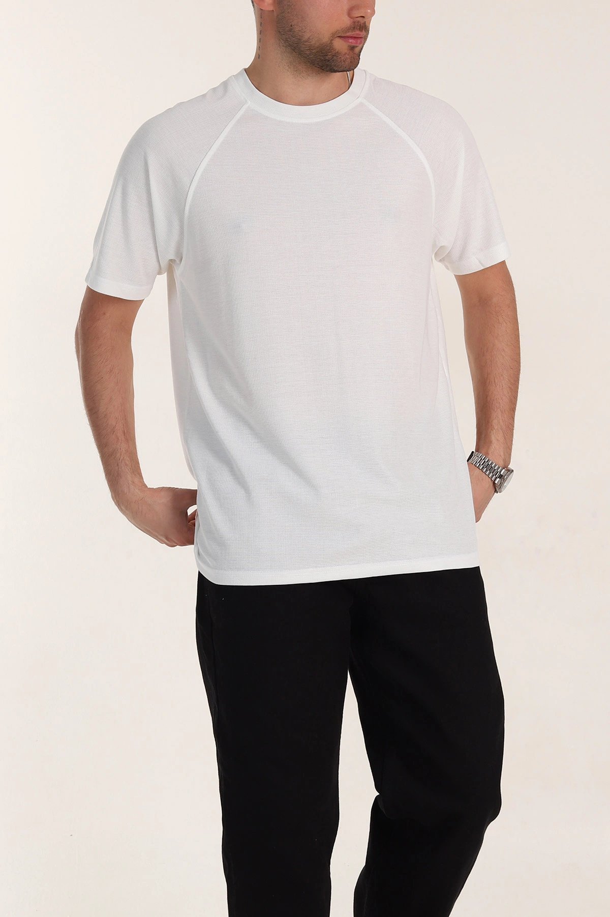 Beyaz Relaxed Fit Petek Dokulu Reglan Kol Basic Erkek Tişört 352028