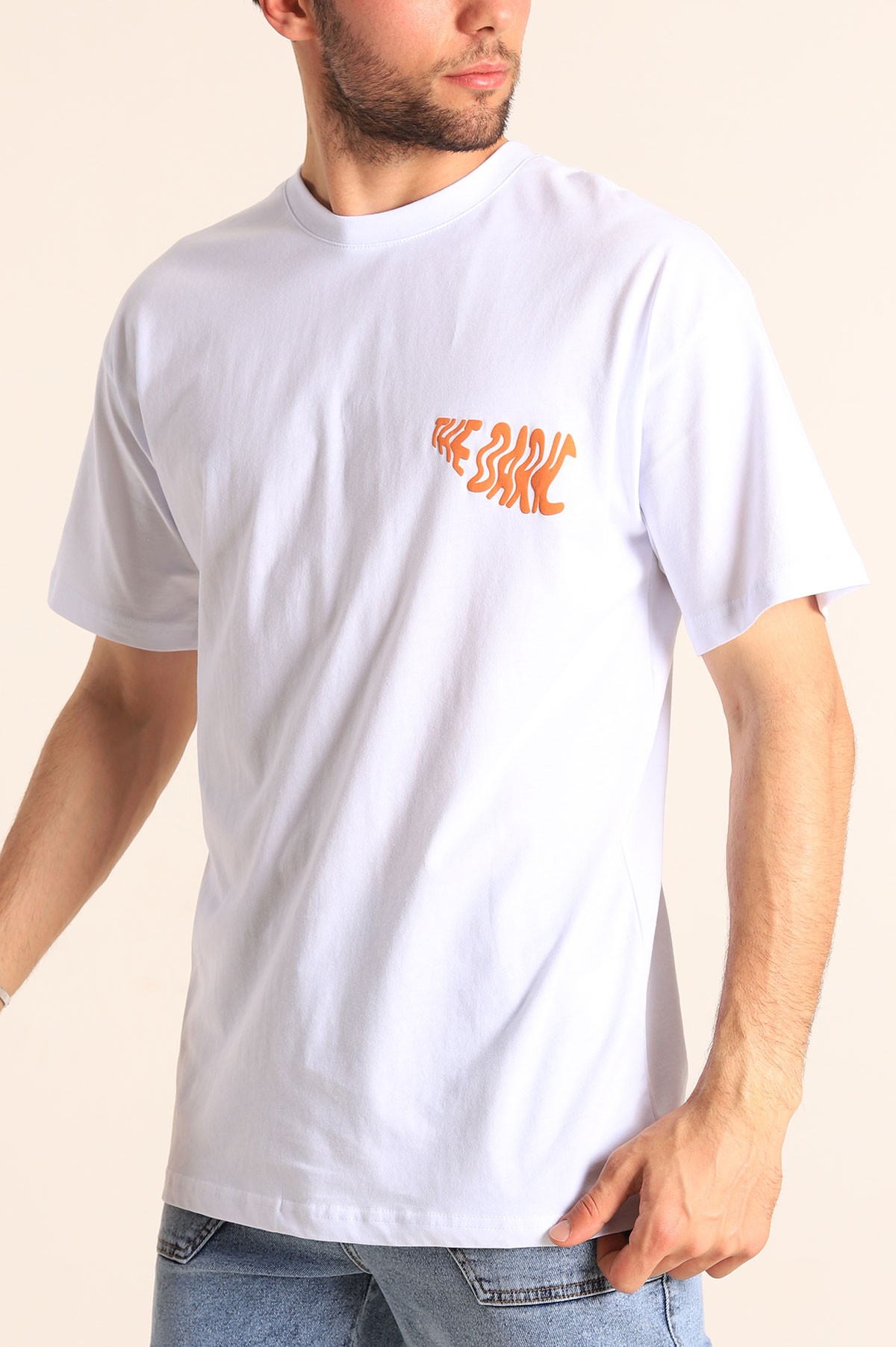 Beyaz Relaxed Fit The Dark Slogan Sırt Baskılı Erkek Tişört 186620