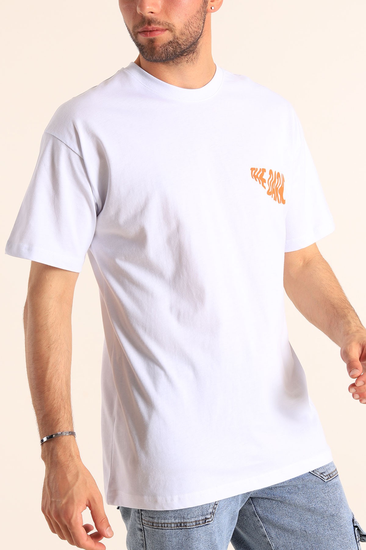 Beyaz Relaxed Fit The Dark Slogan Sırt Baskılı Erkek Tişört 186620