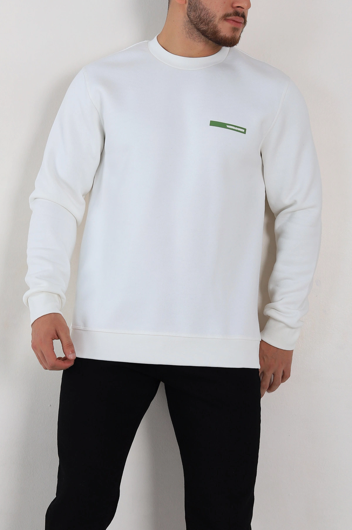 Beyaz Relaxed Fit Üç İp Şardonlu Kabartma Detaylı Erkek Sweatshirt 309906