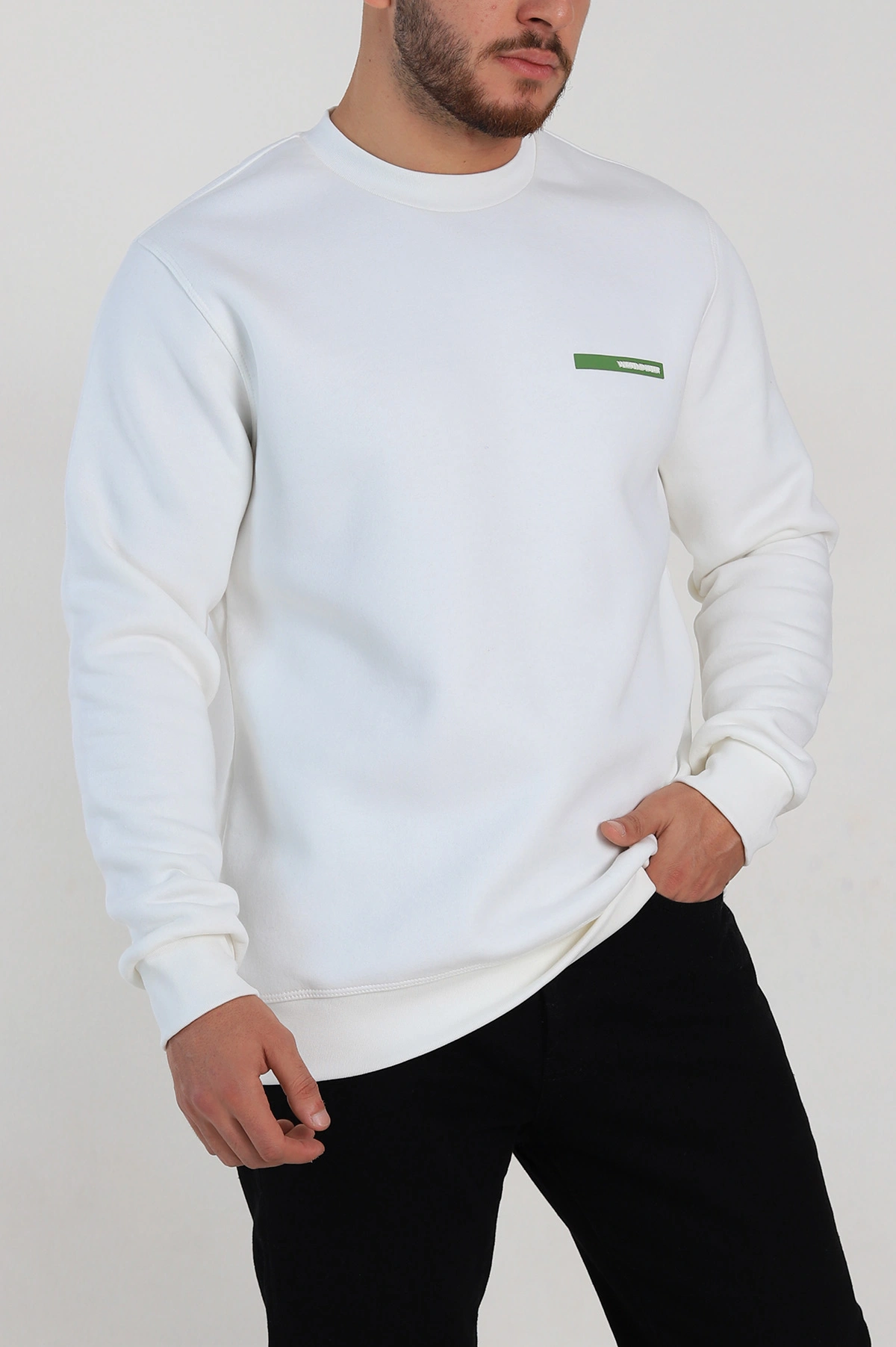 Beyaz Relaxed Fit Üç İp Şardonlu Kabartma Detaylı Erkek Sweatshirt 309906