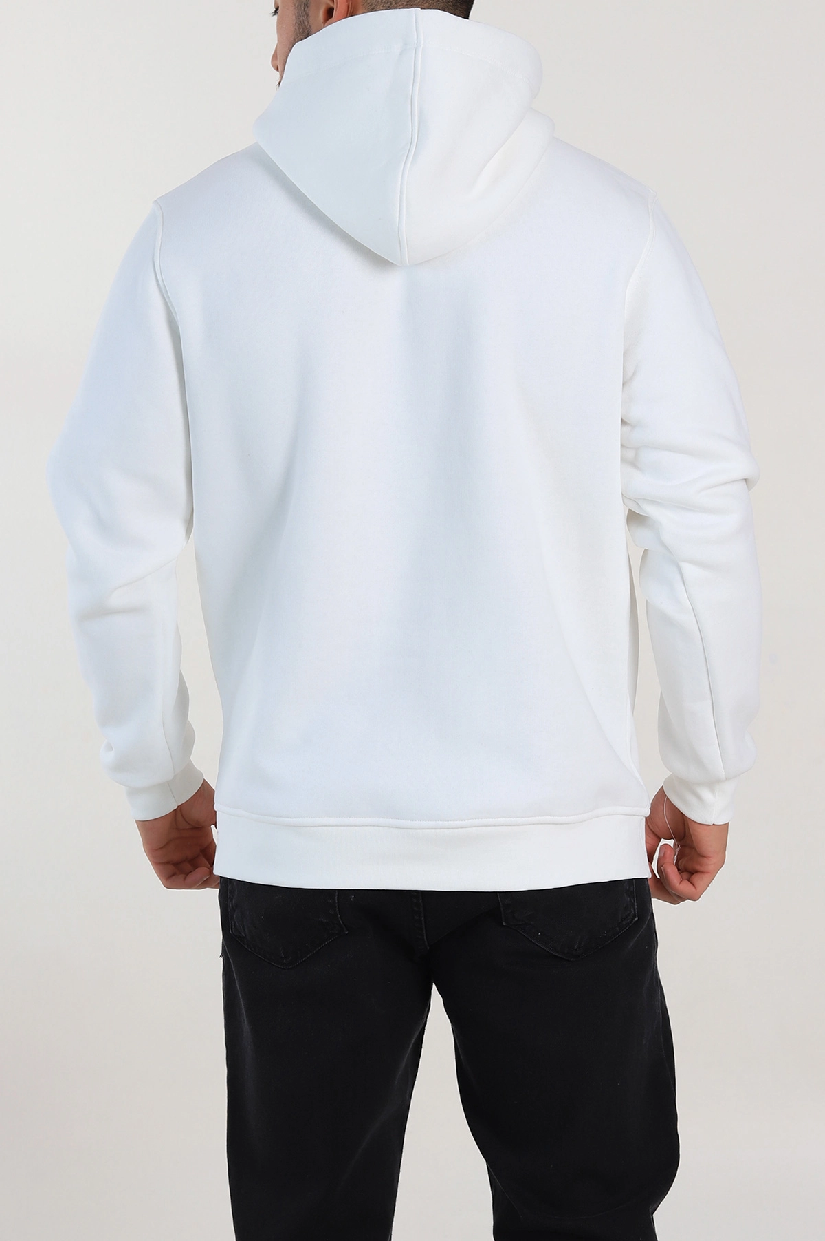 Beyaz Relaxed Fit Üç İp Şardonlu Kabartma Detaylı Erkek Sweatshirt 311130