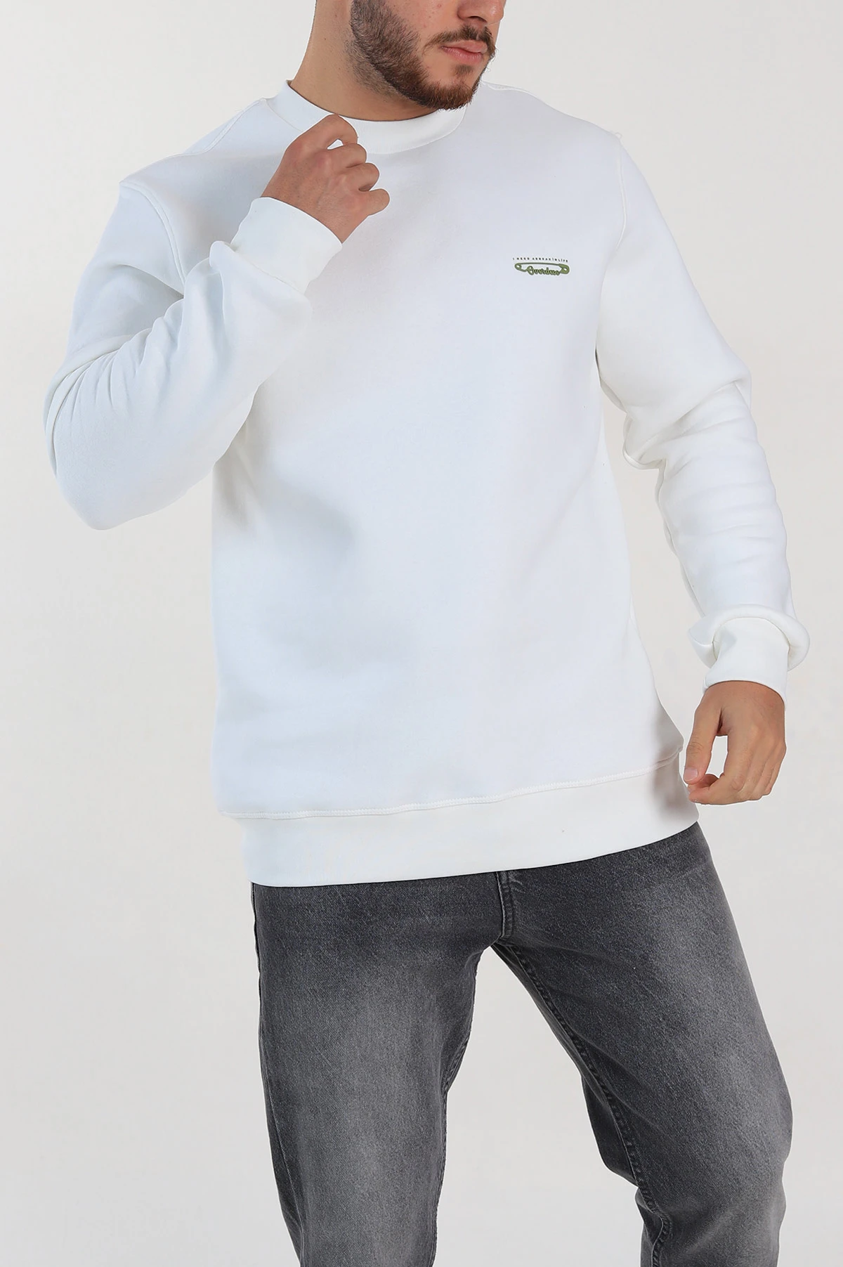 Beyaz Relaxed Fit Üç İp Şardonlu Kabartma Yazı Detay Erkek Sweatshirt 310412