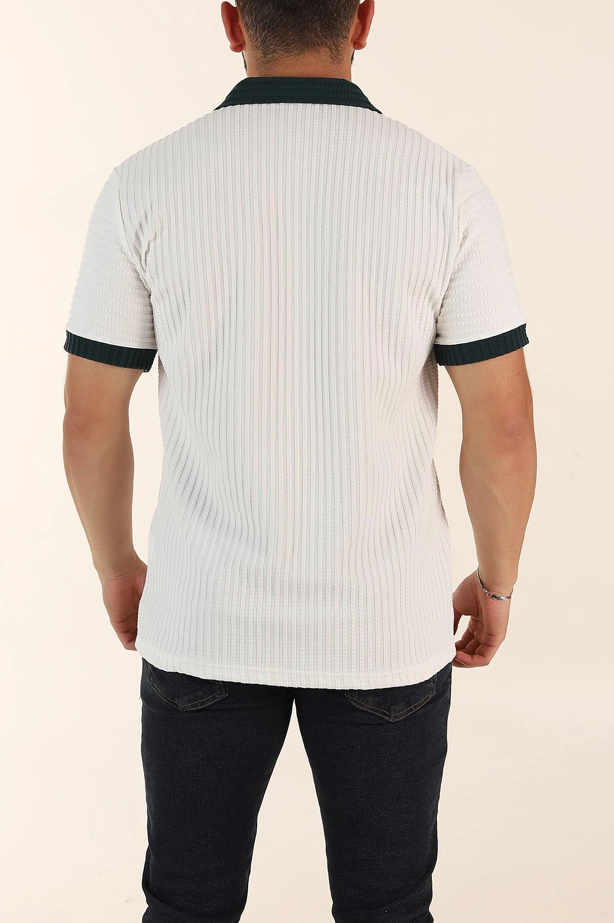 Beyaz Relaxed Fit Waffle Dokulu Polo Yaka Erkek Tişört 370349