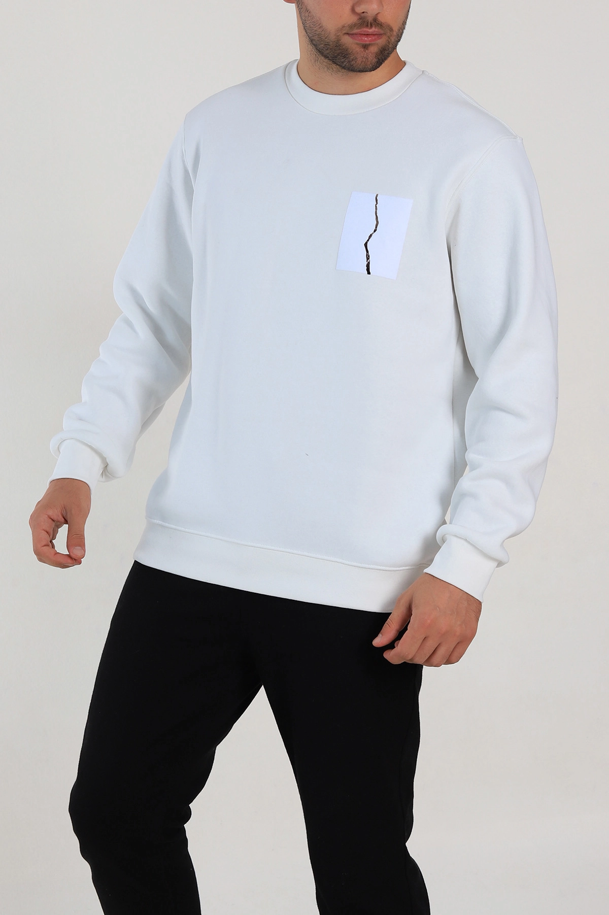 Beyaz Relaxed Üç İp Şardonlu Baskı Detaylı Erkek Sweatshirt 311193