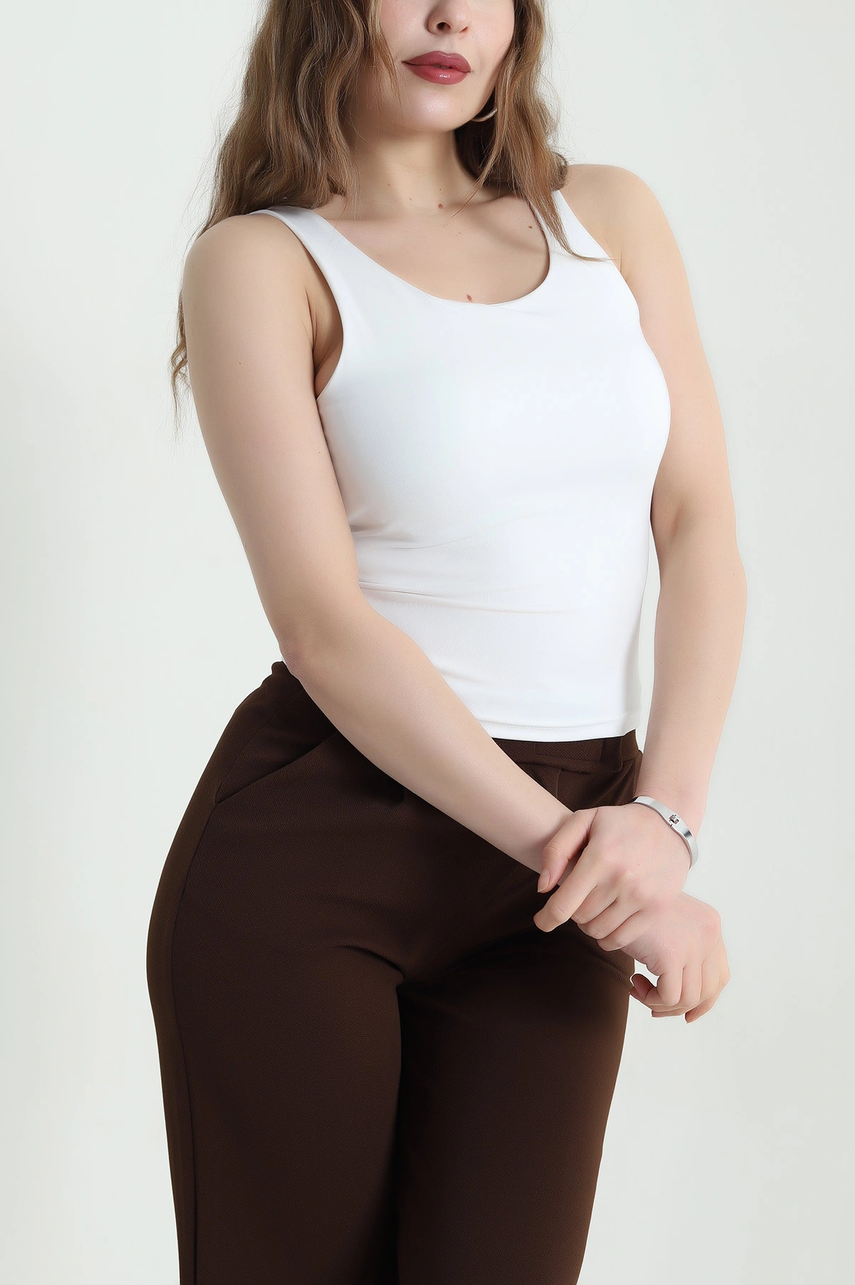 Beyaz Sandy Likralı Kolsuz Bluz 438985