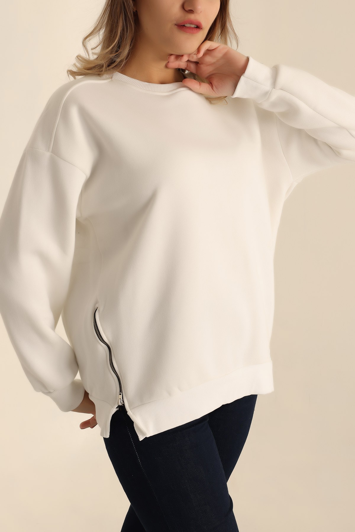 Beyaz Şardonlu Fermuar Detay Sweat 224468