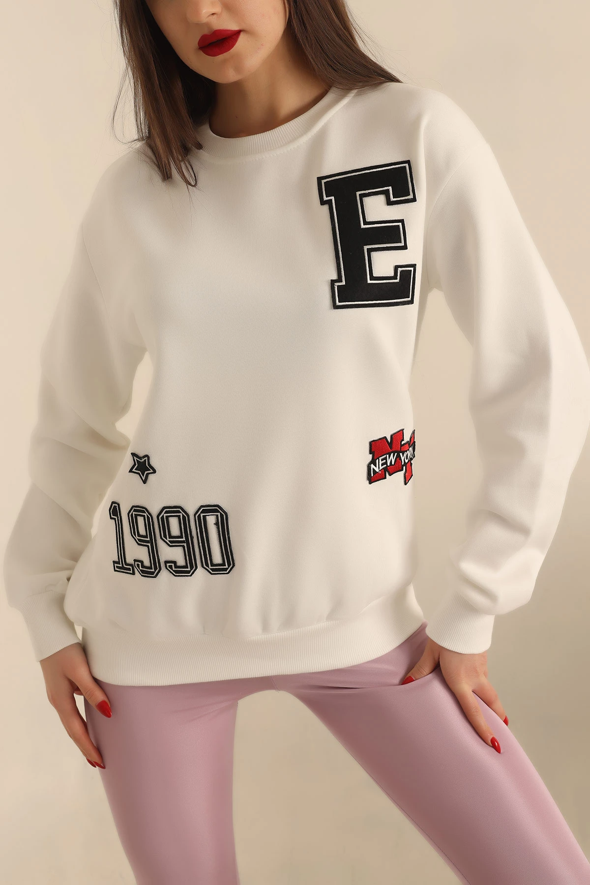 Beyaz Şardonlu Nakışlı Bayan Sweat 237619