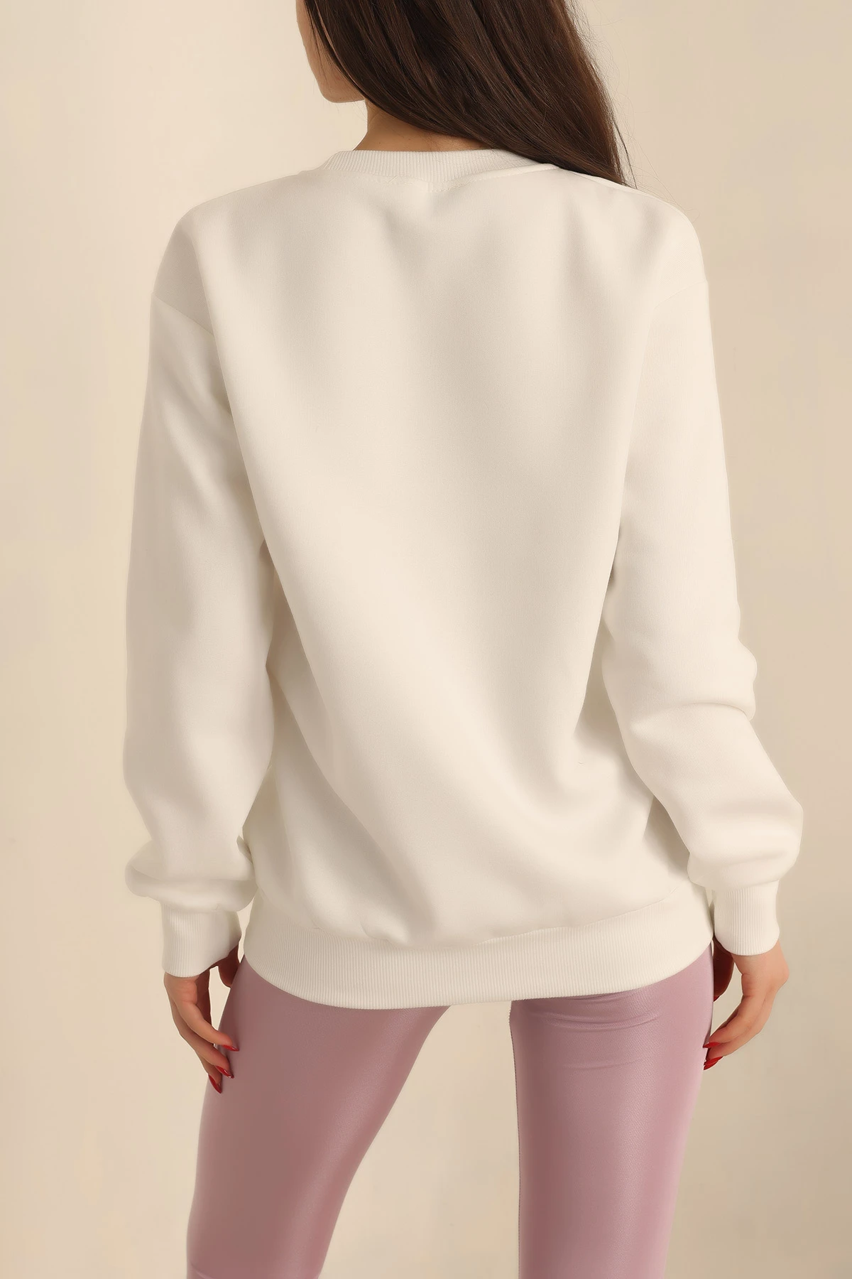 Beyaz Şardonlu Nakışlı Bayan Sweat 237619