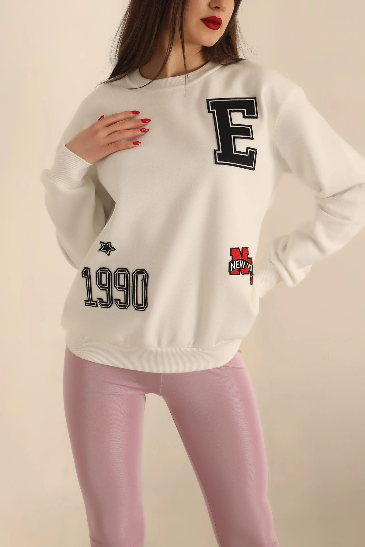 Beyaz Şardonlu Nakışlı Bayan Sweat 237619