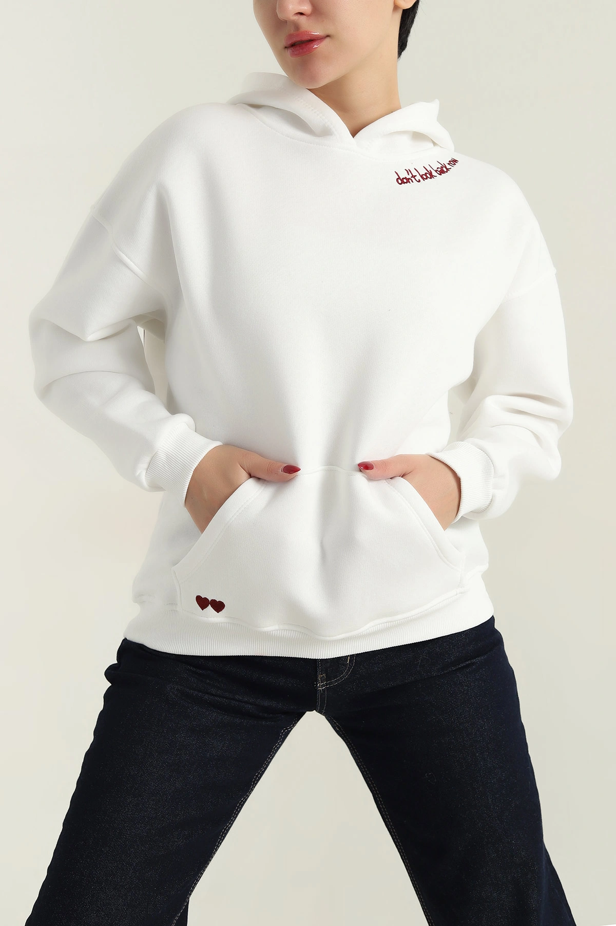 Beyaz Şardonlu Nakışlı Kadın Sweat 417933