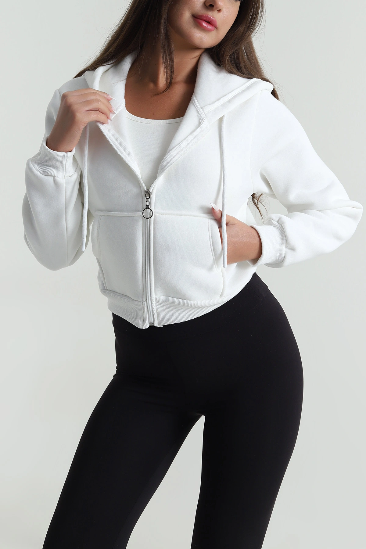 Beyaz Şardonlu Üç İp Fermuarlı Kadın Sweat 488385