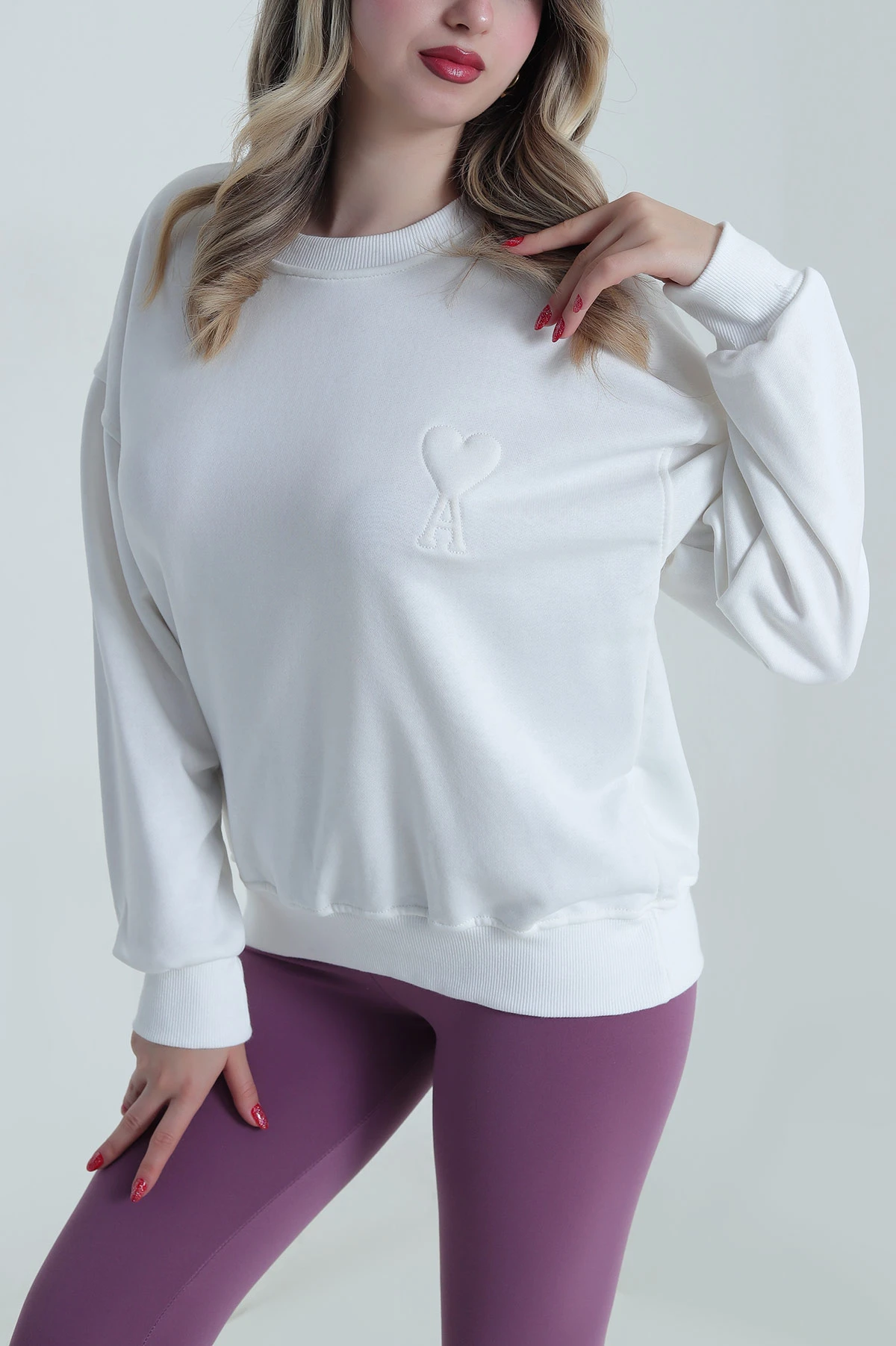 Beyaz Şardonsuz Üç İp Kadın Fermuarsız Sweat 485123