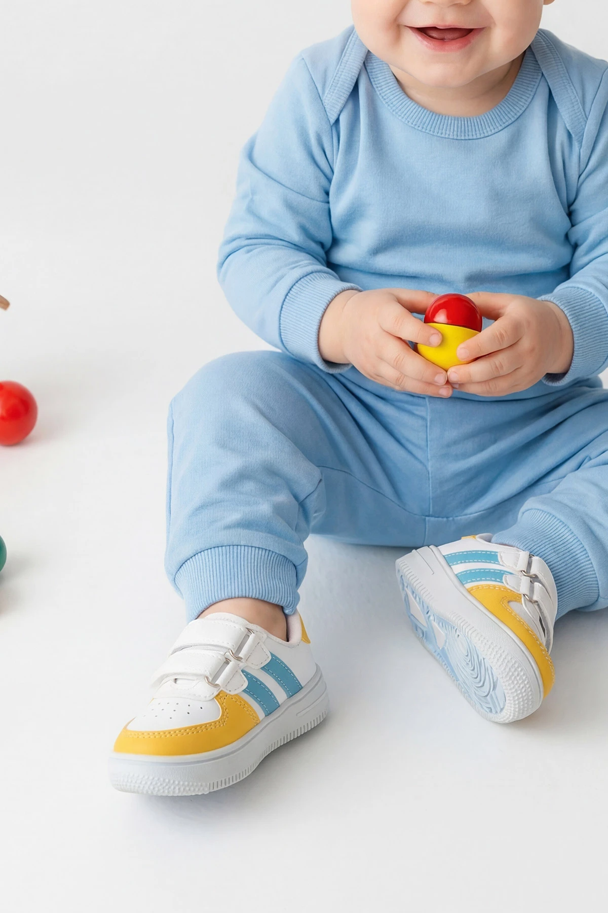 Beyaz Sarı Çizgili ( 22 - 25 ) Cırtlı Kız Bebek Spor Ayakkabı 440257