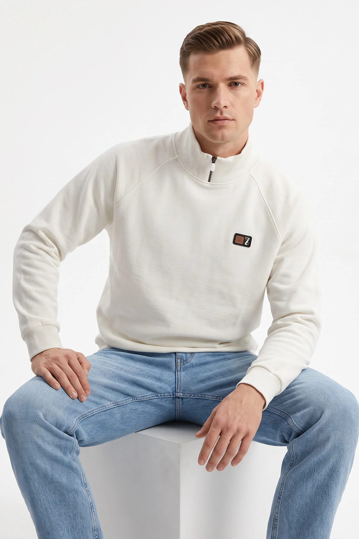 Beyaz Selanik Yarım Fermuarlı Boğazlı Erkek Sweat 497736