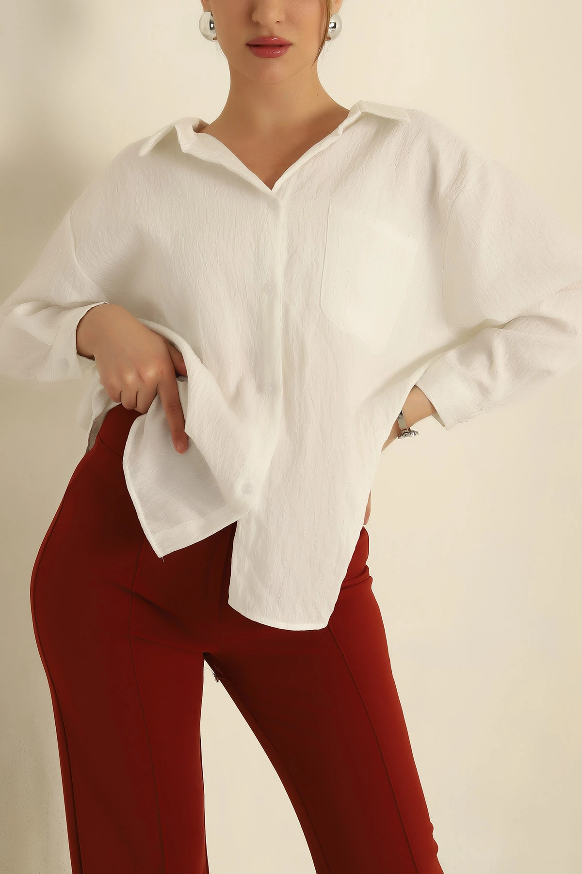 Beyaz Sim Çizgili Oversize Gömlek 260807