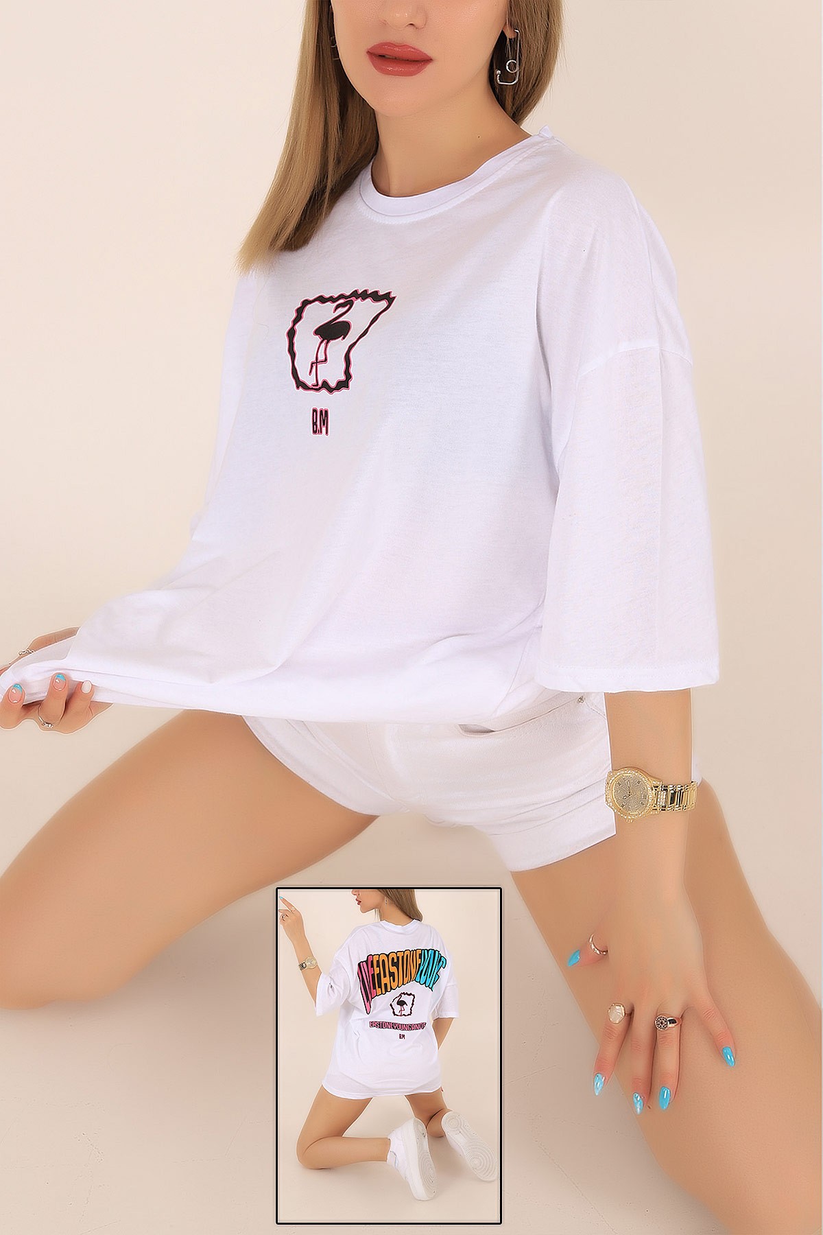 Beyaz Sırtı Baskılı Oversize Tişört 172823