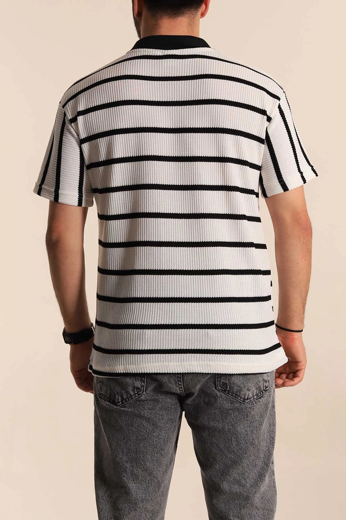 Beyaz Siyah Çizgili Oversize Polo Yaka Erkek Triko Tişört 269205