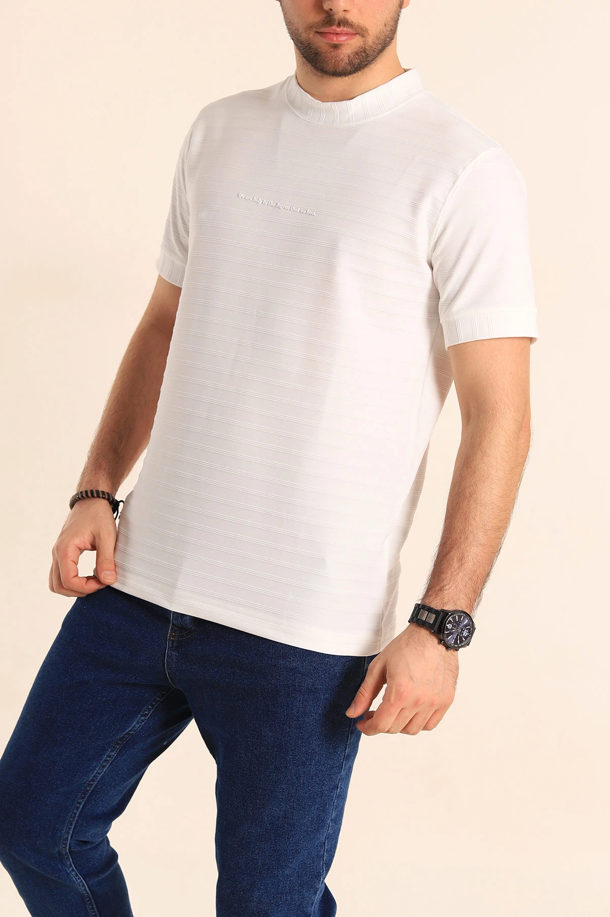 Beyaz Slim Fit Çizgi Detay Likralı Erkek Tişört 248120