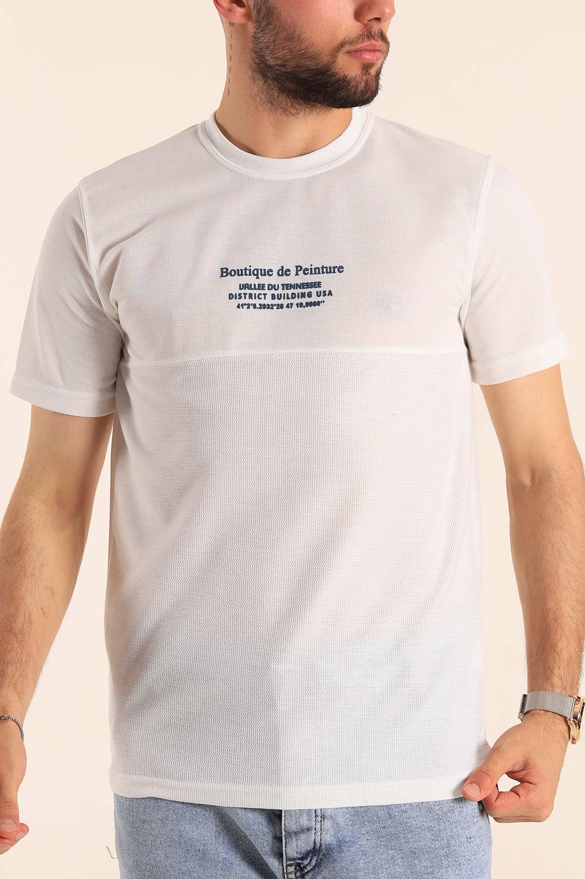 Beyaz Slim Fit Kabartma Baskılı Erkek Tişört 190044