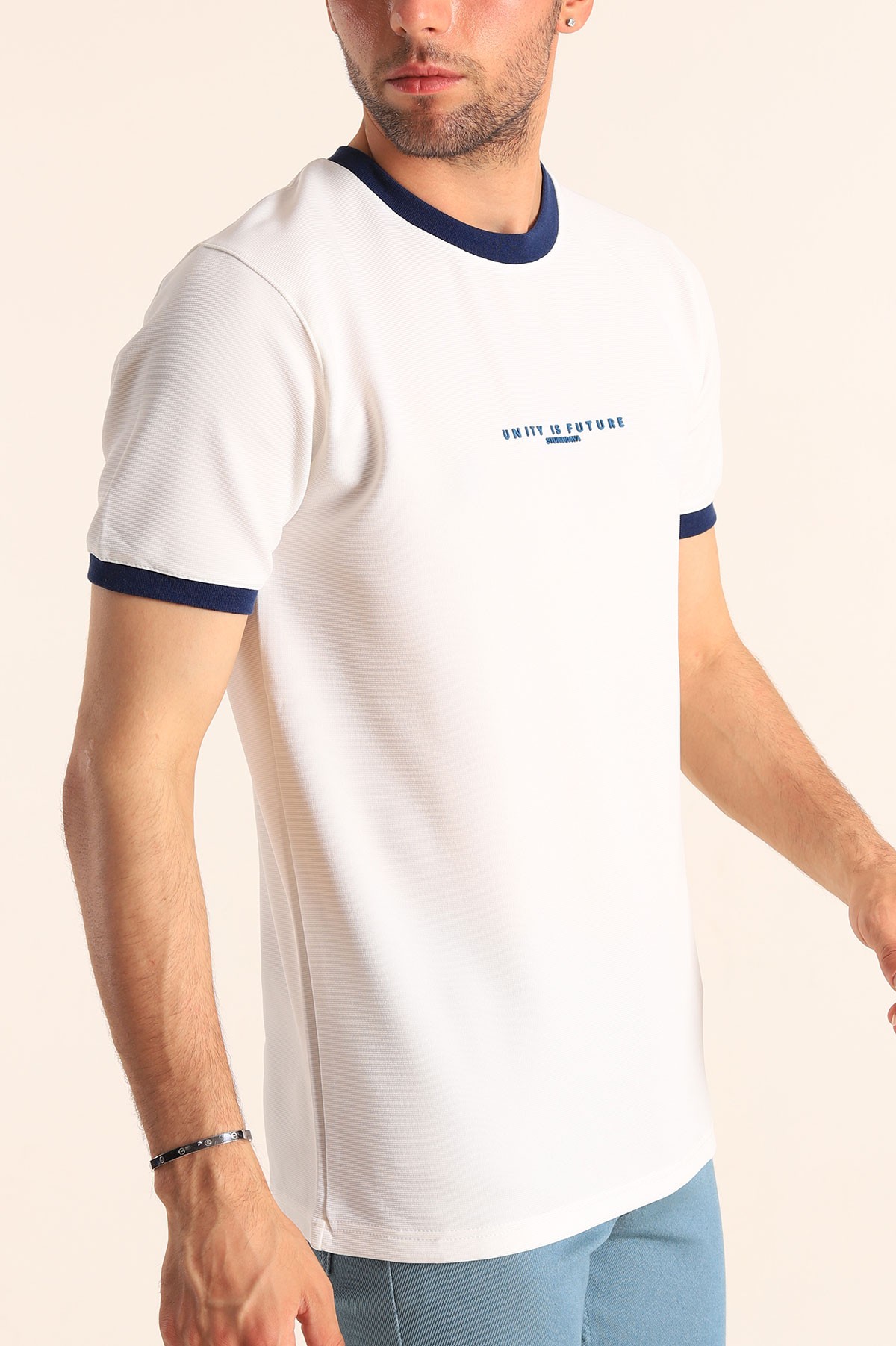 Beyaz Slim Fit Kabartma Yazılı Erkek Tişört 186801