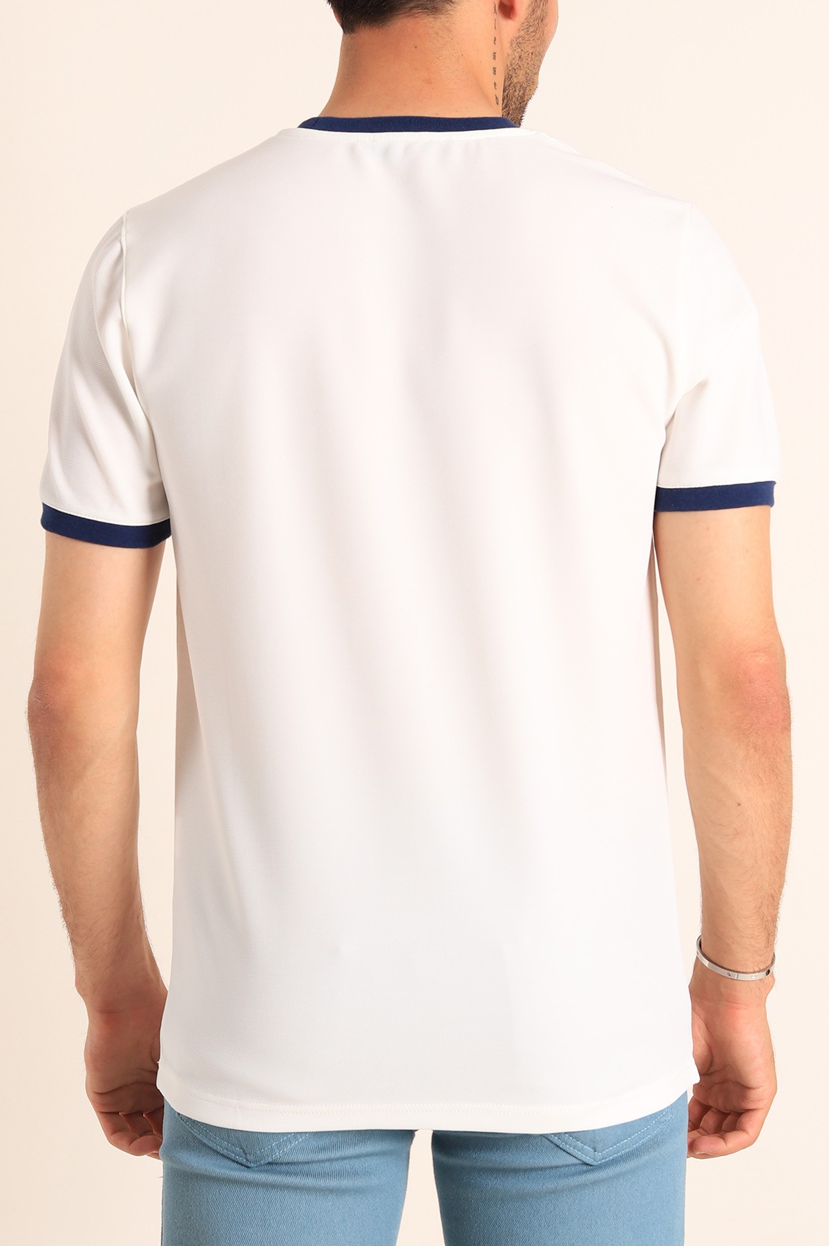 Beyaz Slim Fit Kabartma Yazılı Erkek Tişört 186801