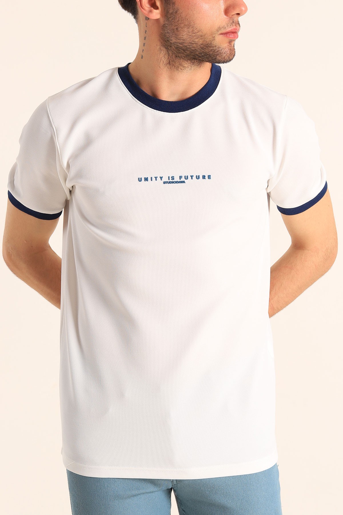 Beyaz Slim Fit Kabartma Yazılı Erkek Tişört 186801