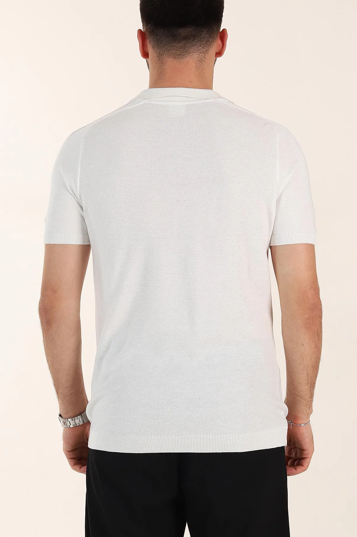 Beyaz Slim Fit Omuz Şerit Detaylı Fermuarlı Polo Yaka Erkek Triko Tişört 358401