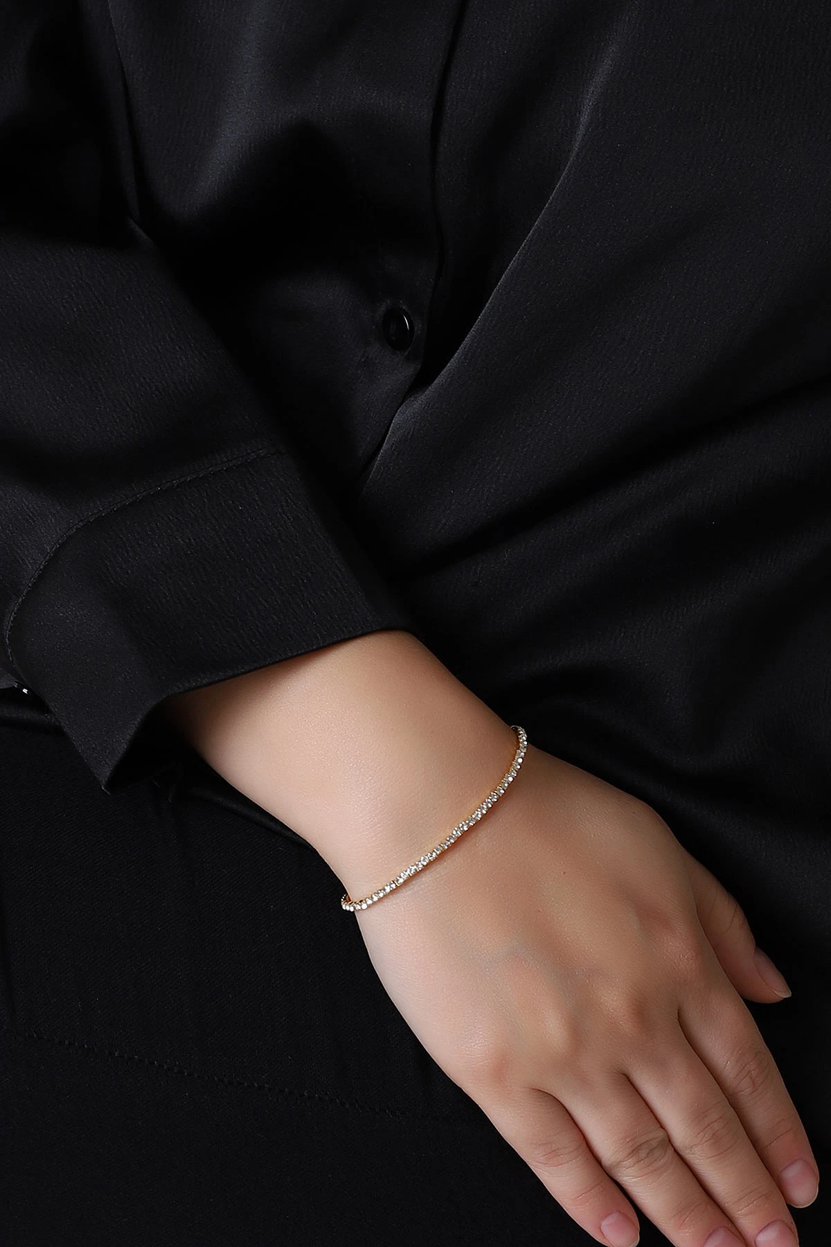 Beyaz Taşlı Gold Su Yolu Taşlı Açılabilir  Bileklik 387411