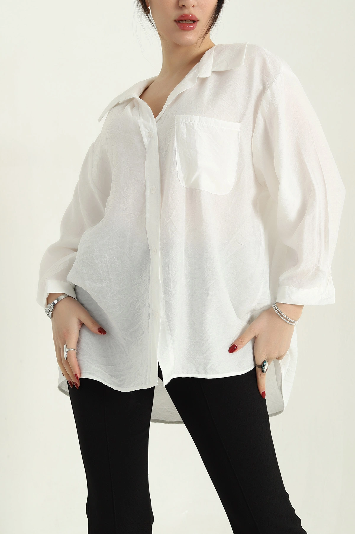 Beyaz Tek Cep Oversize Dokuma Bayan Gömlek 336960