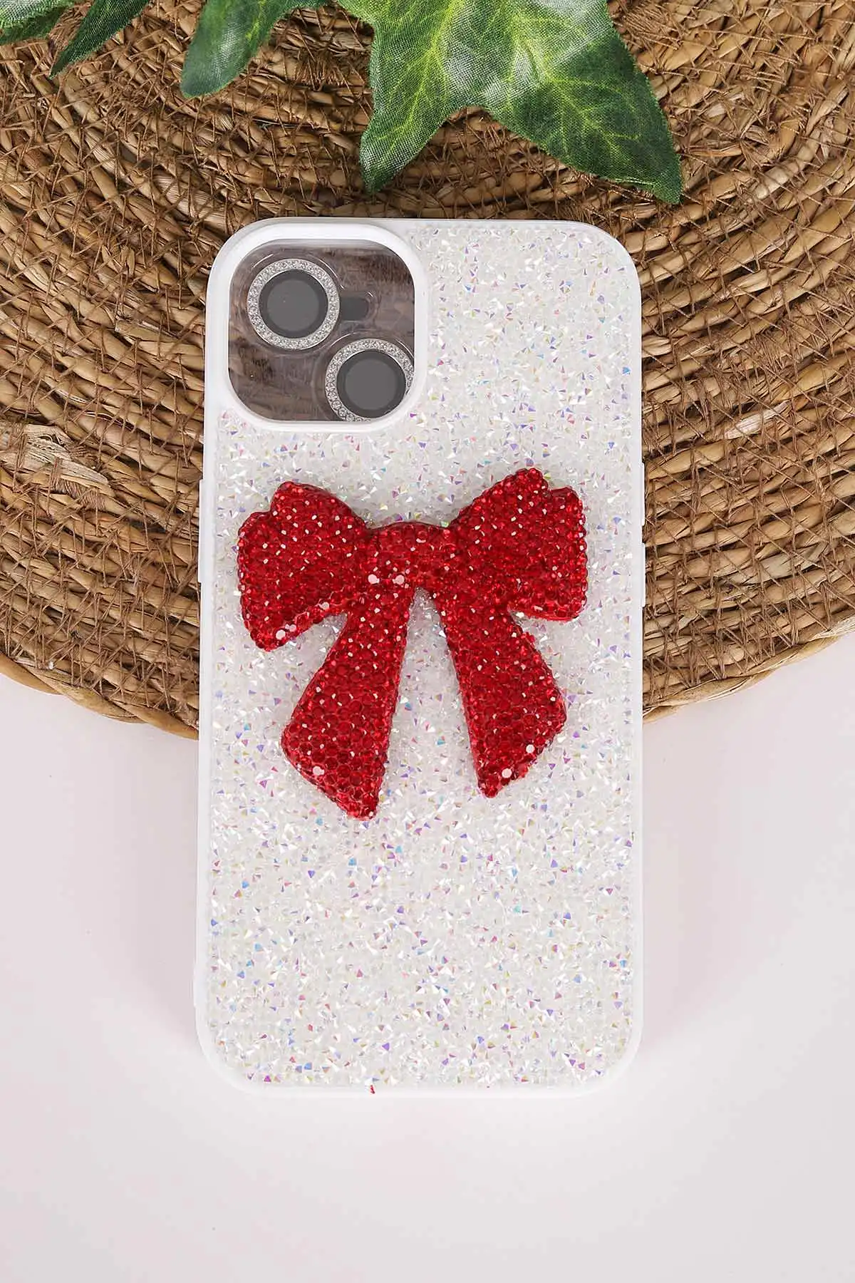 Beyaz TeknoCase İPhone 14 Uyumlu Nelly Diamond Serisi Taşlı Lens Hediyeli Sert Silikon Telefon Kılıfı 480929