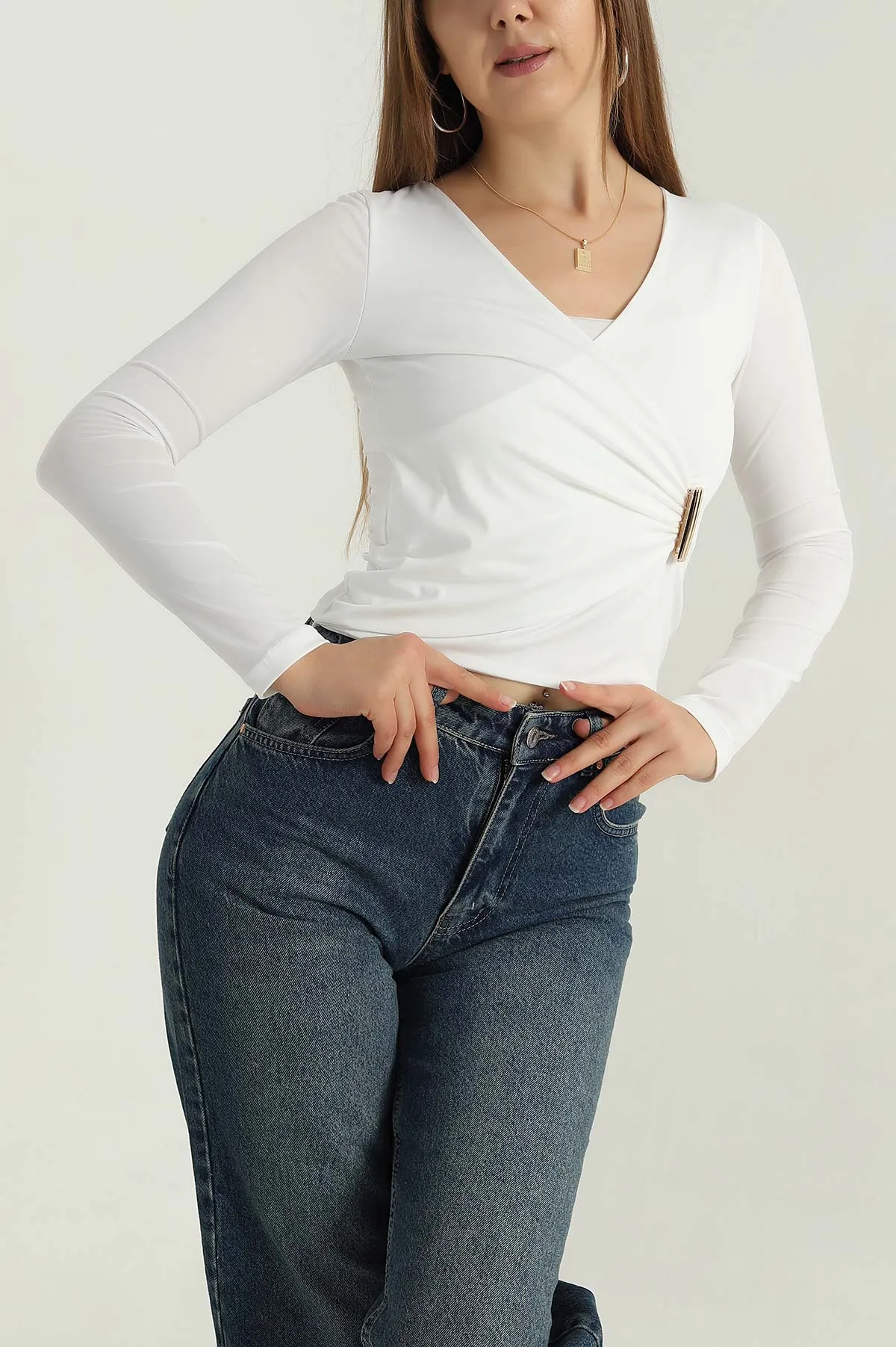 Beyaz Tokalı Sandy Kadın Bluz 405779