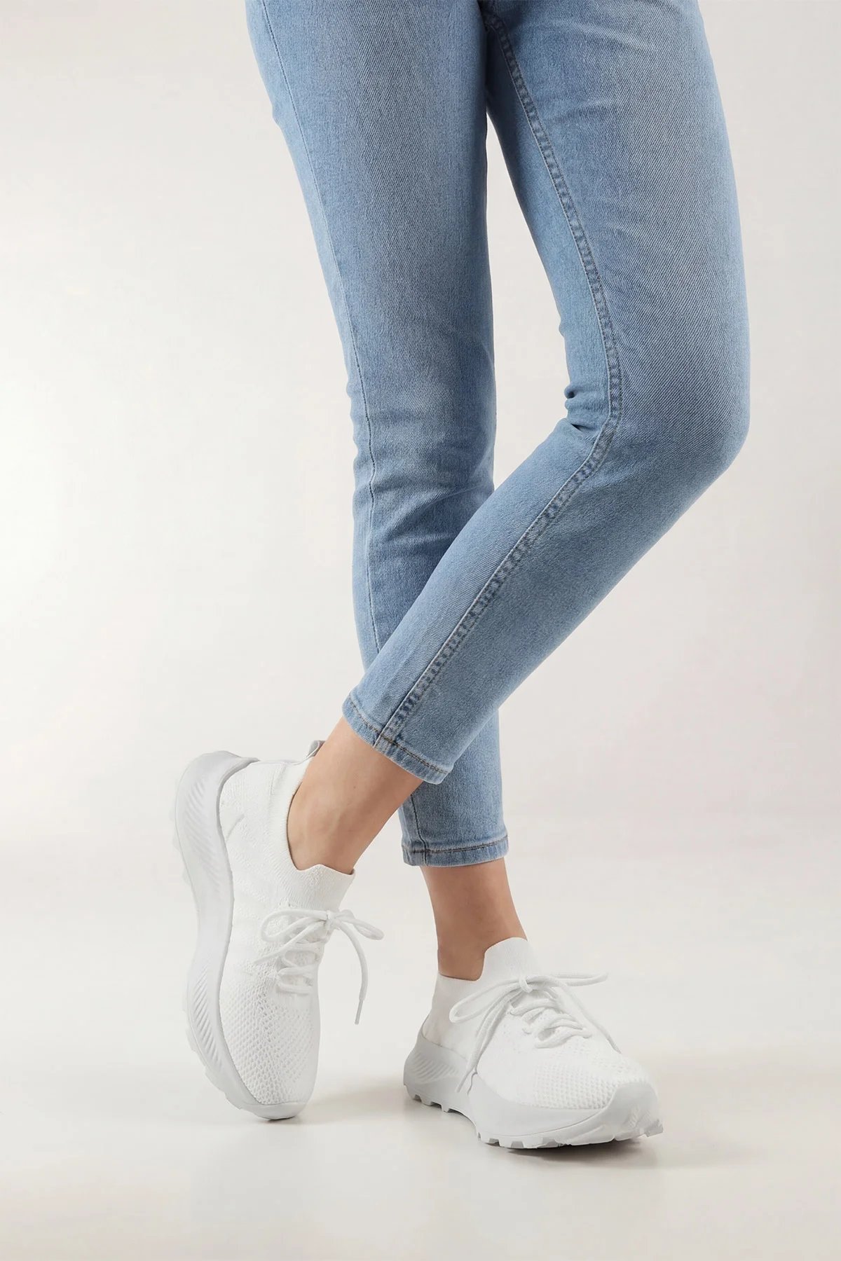 Beyaz Triko Bağcıklı Kadın Spor Ayakkabı 444816