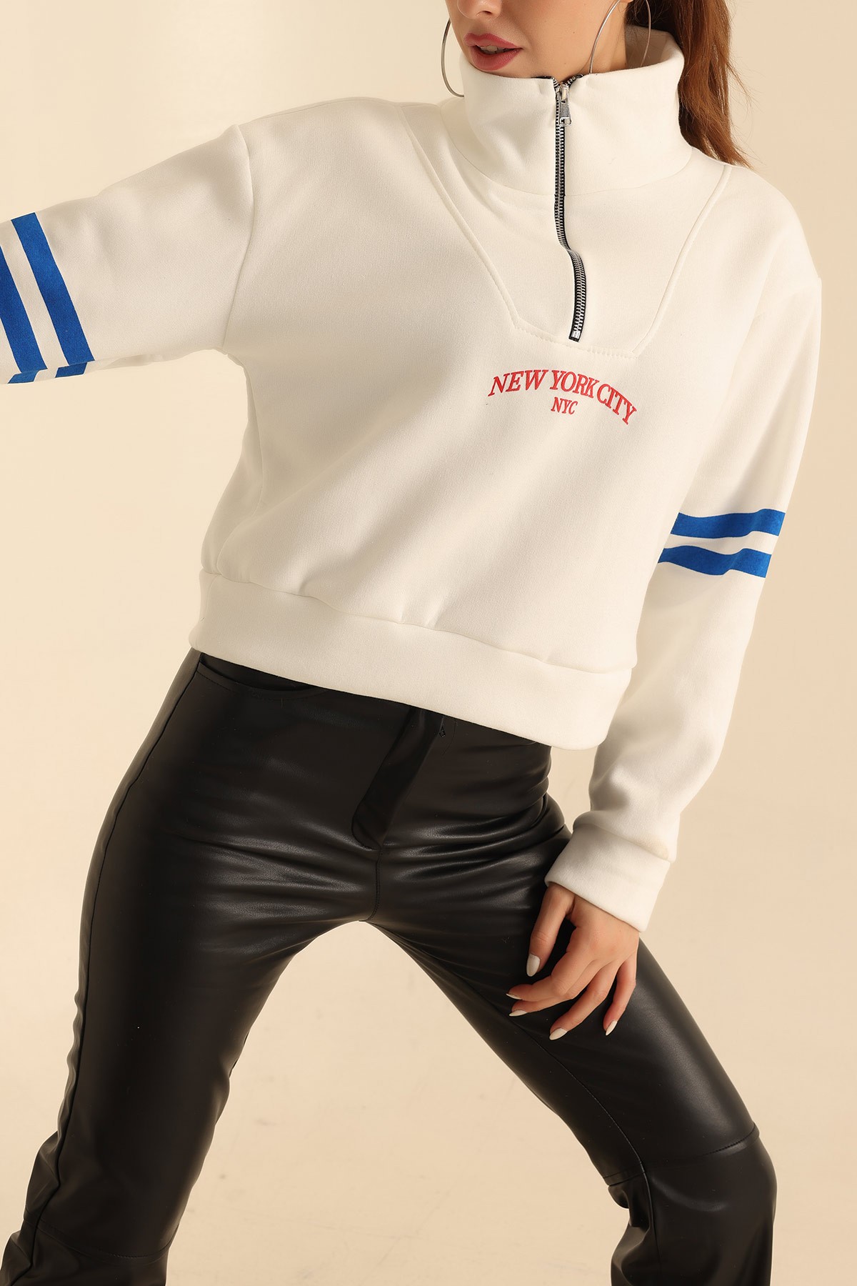 Beyaz Yakası Fermuarlı Bayan Sweat 210048