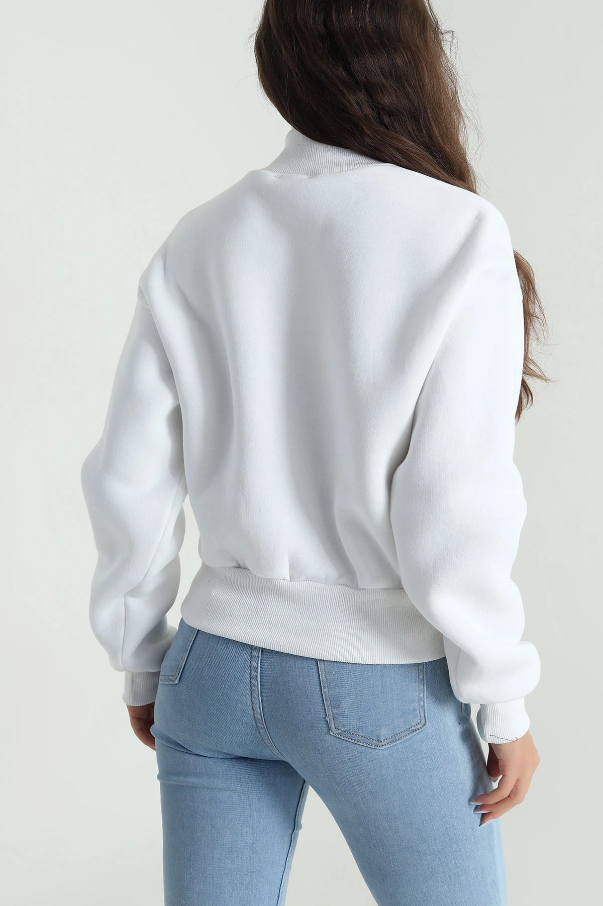 Beyaz Yakası Fermuarlı Şardonlu Üç İp Kadın Sweat 485308