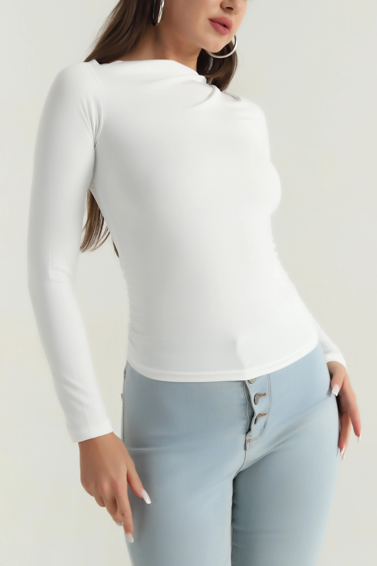 Beyaz Yanı Büzgülü Sandy Kadın Bluz 387591
