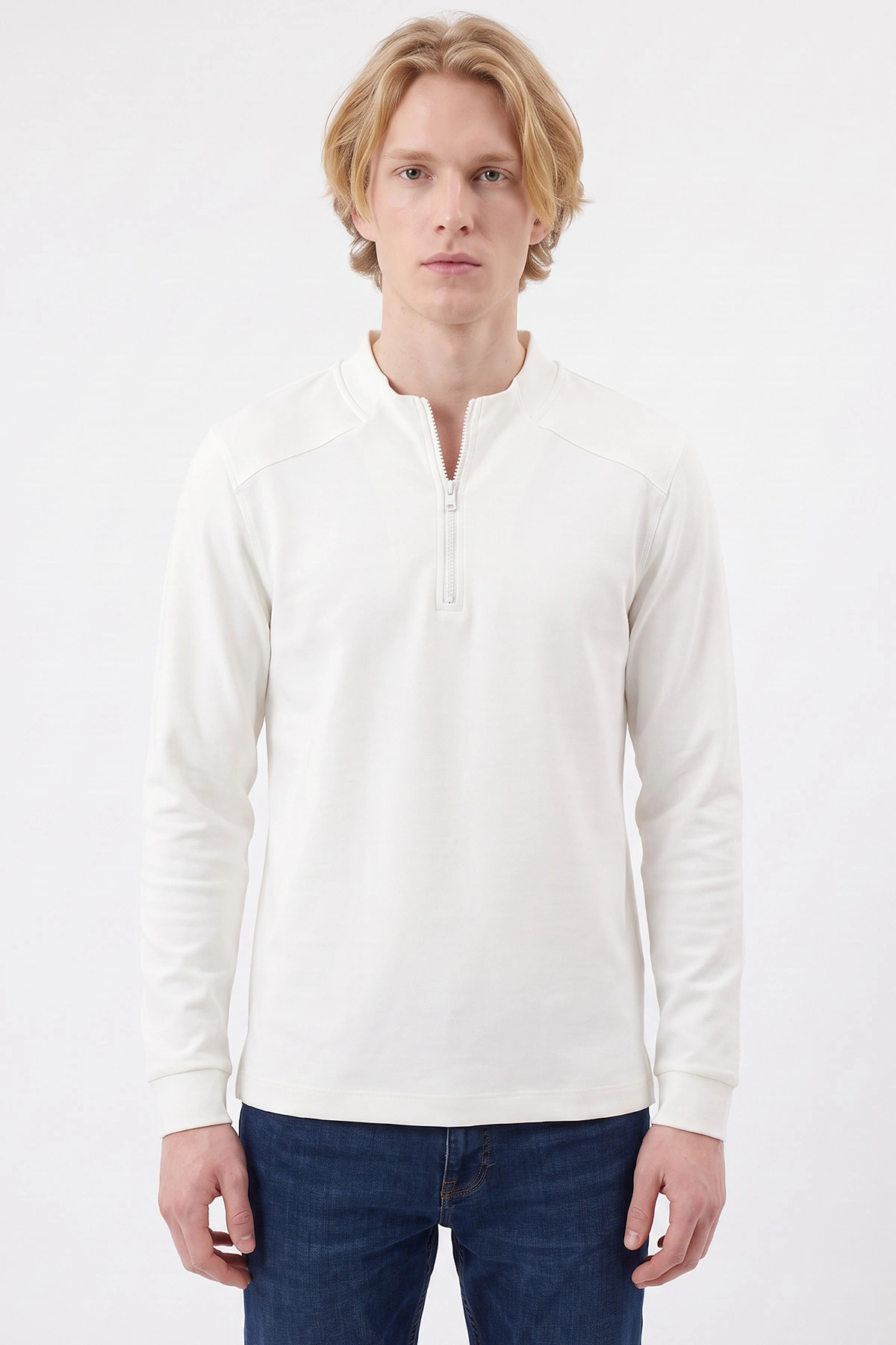 Beyaz Yarım Fermuarlı Erkek Sweatshirt 492050