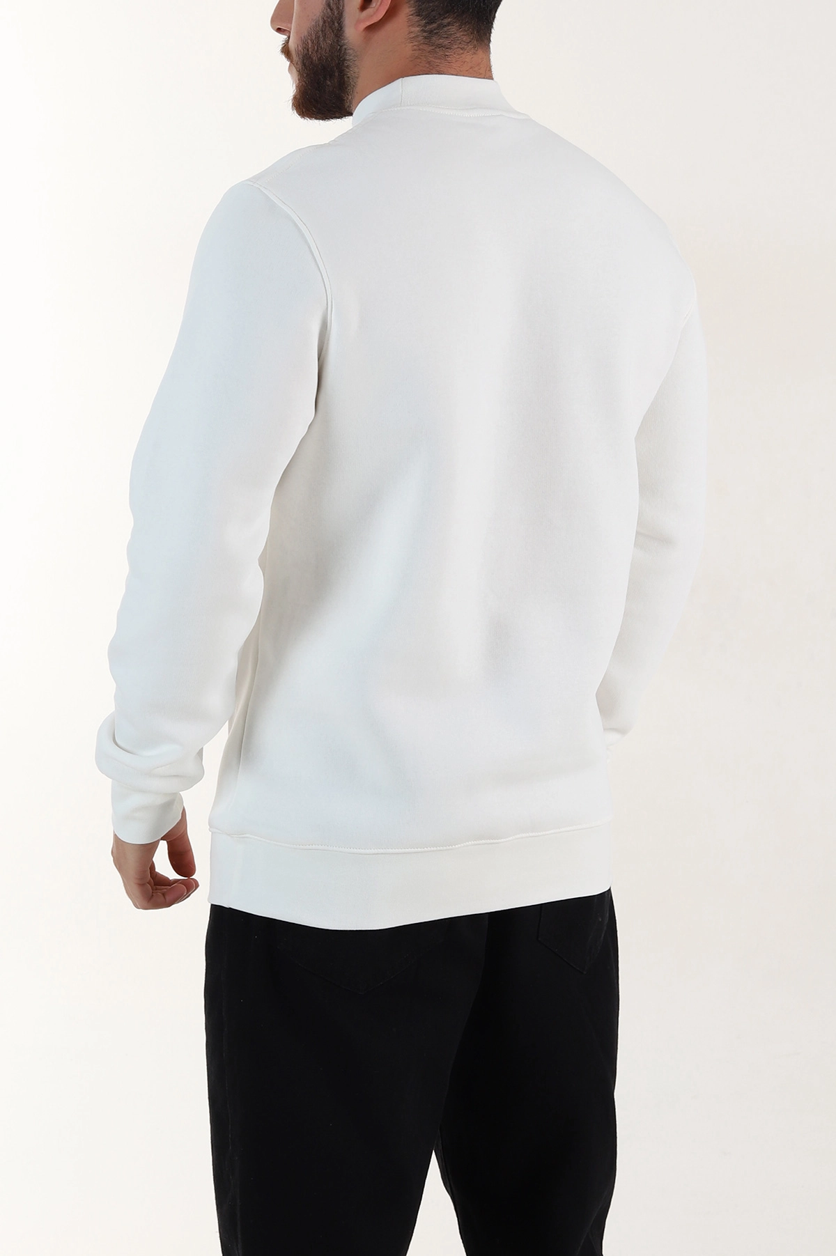 Beyaz Yazı Detaylı Bisiklet Yaka Erkek Sweatshirt 397039