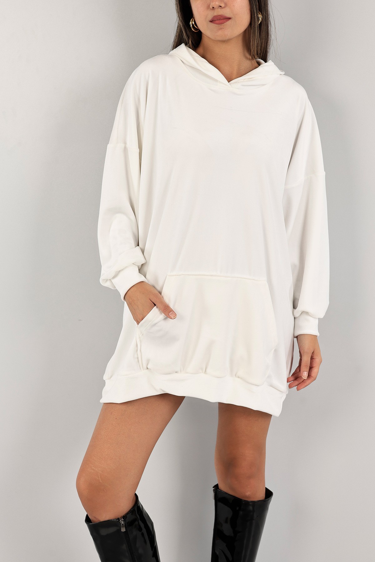 Beyaz Yeni Sezon Kadife Tunik Sweat 133947