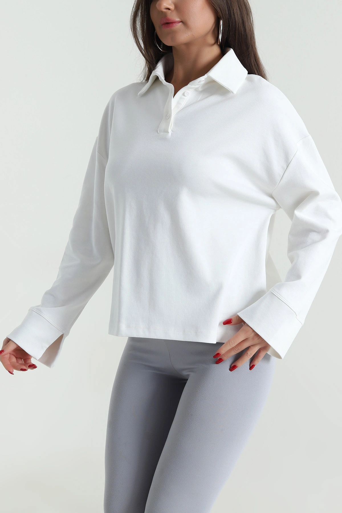 Beyaz Yeni Sezon Polo Yaka Kadın Sweat 492451