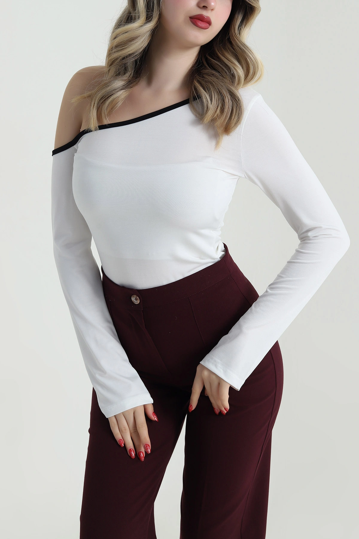 Beyaz Yeni Sezon Sandy Kadın Bluz 484897
